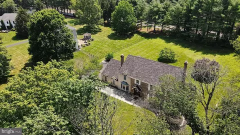 View/Area - 1449 Windrow Ln, Yardley, PA 19067 photo 1 of 4