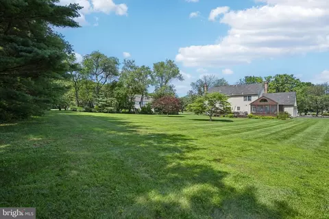 Exterior - 1449 Windrow Ln, Yardley, PA 19067 photo 3 of 16