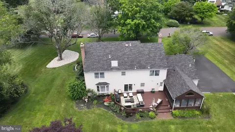 Exterior - 1449 Windrow Ln, Yardley, PA 19067 photo 14 of 16