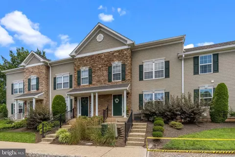 116 Fulgens Ct #153, Warrington, PA 18976