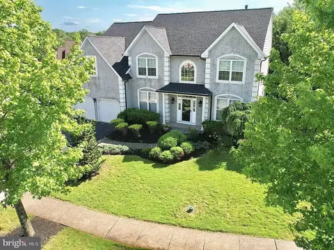 434 Longleaf Dr, Perkasie, PA 18944
