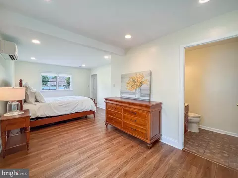64 Long Loop Rd, Levittown, PA 19056 photo 19