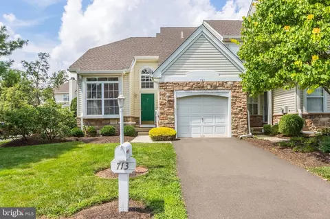 713 Harrowgate Ln, New Hope, PA 18938