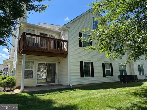 136 Horseshoe Dr #136, Quakertown, PA 18951
