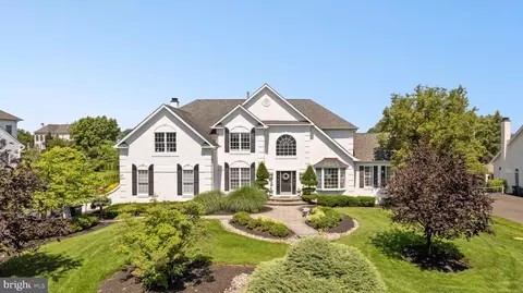 125 Addis Dr, Southampton, PA 18966