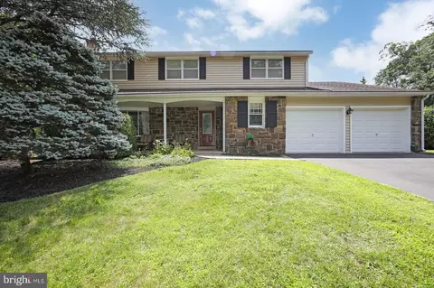 875 Sycamore Dr, Southampton, PA 18966