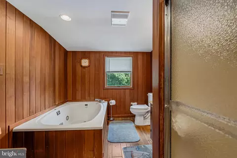 33 Squirrel Rd, Doylestown, PA 18901 photo 27