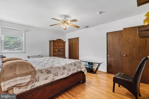 33 Squirrel Rd, Doylestown, PA 18901 photo 18