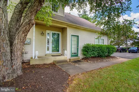 730 Grand Blvd #30, Warrington, PA 18976