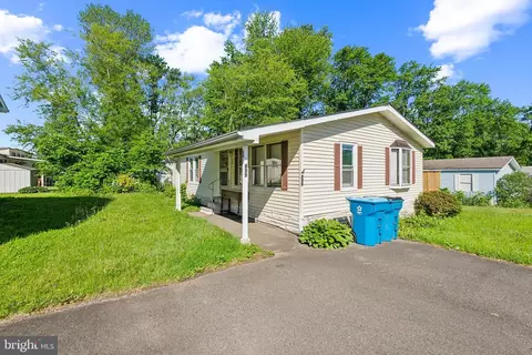 439 Ford Hook Rd, Doylestown, PA 18901