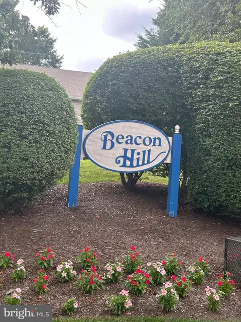 2604 Beacon Hl, Holland, PA 18966