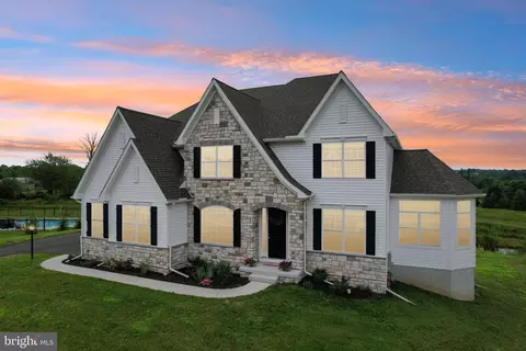 1832 Enclave Dr, Quakertown, PA 18951