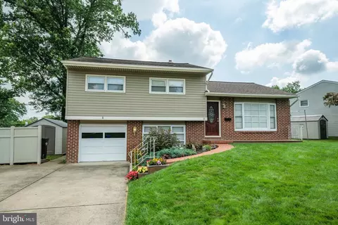 9 Rita Rd, Yardley, PA 19067