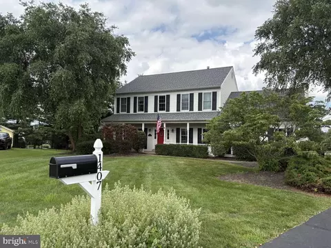 1407 Bayberry Dr, Jamison, PA 18929