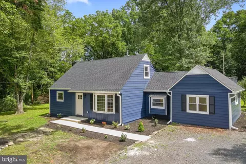 290 Oxford Valley Rd, Yardley, PA 19067