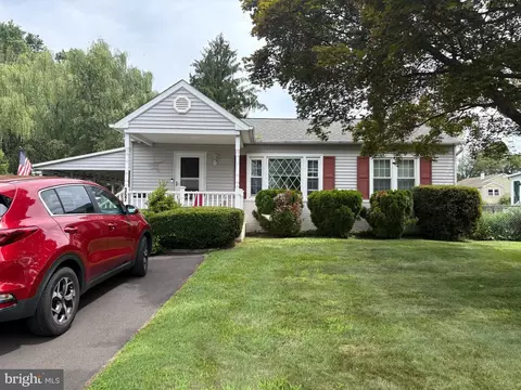 Exterior - 357 Beech St, Warminster, PA 18974 photo 2 of 9