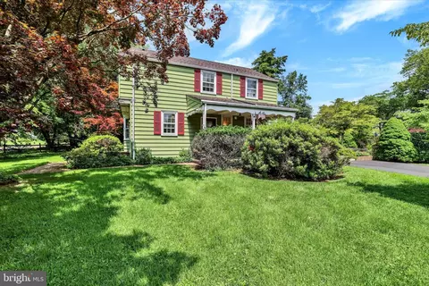 1800 Wrightfield Rd, Yardley, PA 19067