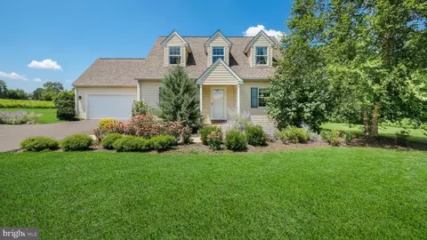 3422 Lower Mountain Rd, Furlong, PA 18925