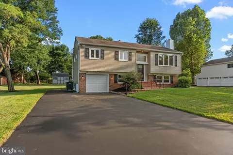 158 Meadow Ln, Richboro, PA 18954