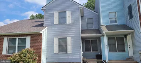 560 Trinity Ct, Bensalem, PA 19020