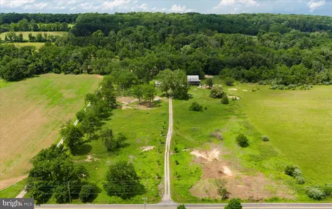 6859 Phillips Mill Rd, Solebury, PA 18963