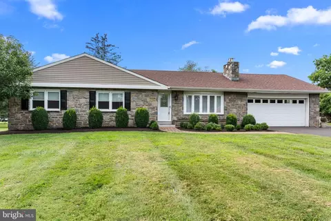 512 Washington Crossing Rd, Newtown, PA 18940