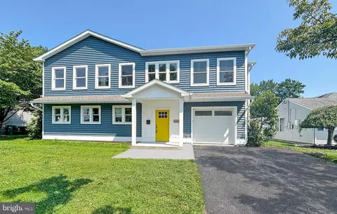 463 Austin Dr, Fairless Hills, PA 19030