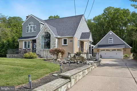 2649 Murray Ave, Bensalem, PA 19020