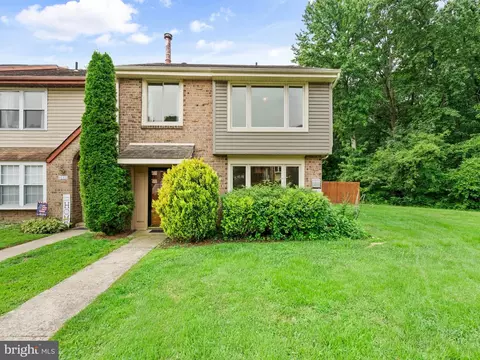 1062 Bolton Ct, Bensalem, PA 19020