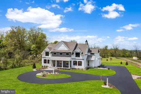 744 Broad St, Perkasie, PA 18944