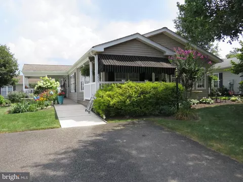 209 Dove Ct, New Hope, PA 18938