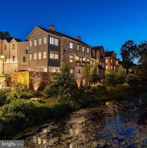 18 W Mechanic St #5, New Hope, PA 18938