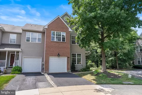 143 Bishops Gate Ln, Doylestown, PA 18901