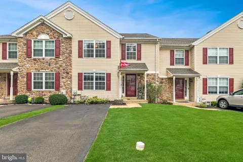 3769 Swetland Dr, Doylestown, PA 18902