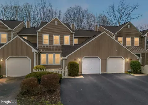 315 Rowantree Cir, Yardley, PA 19067