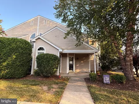 9017 Heritage Pl #9, Southampton, PA 18966