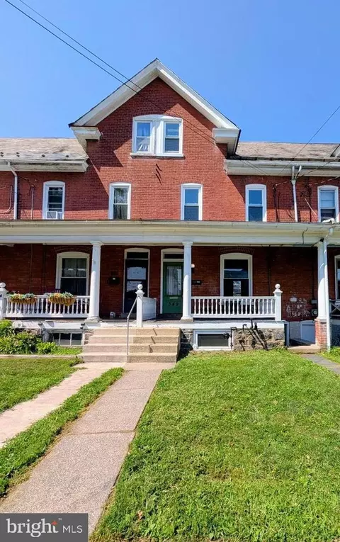 349 Franklin St, Quakertown, PA 18951