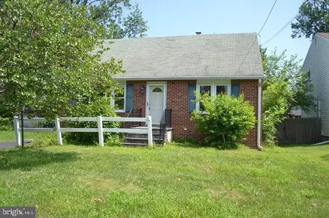 315 Fir St, Warminster, PA 18974