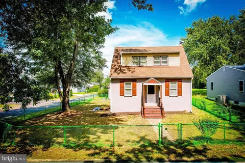 2191 Dunksferry Rd, Bensalem, PA 19020