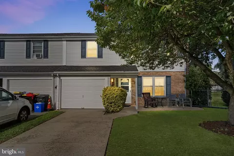 3325 Carroll Ct #S, Bensalem, PA 19020