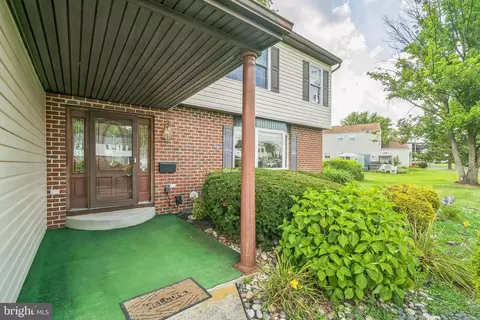 892 Phillips Rd, Warminster, PA 18974 photo 2