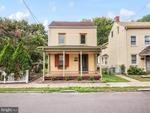 185 Centre St, Morrisville, PA 19067
