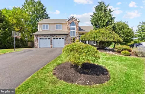 432 Schindler Dr, Yardley, PA 19067