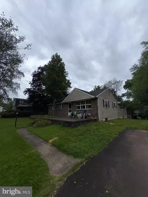 534 Airy Ave, Chalfont, PA 18914