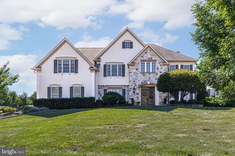 2417 April Dr, Jamison, PA 18929