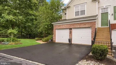 21 Cornerstone Ct, Doylestown, PA 18901