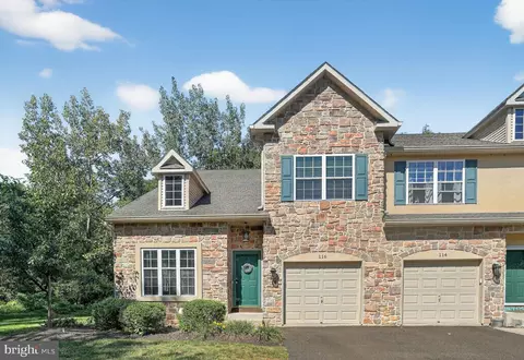 116 Lantern Ct, Yardley, PA 19067