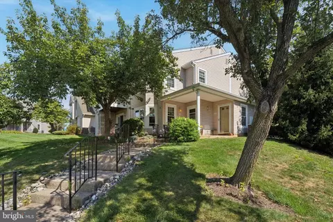 21019 Bennett Pl, Southampton, PA 18966