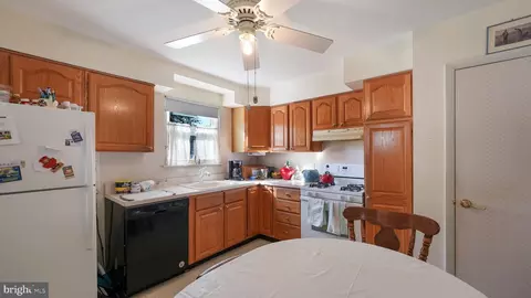 Kitchen - 1075 Roberts Rd, Warminster, PA 18974 photo 1 of 2