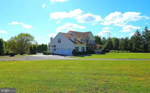 193 Curley Mill Rd, Chalfont, PA 18914